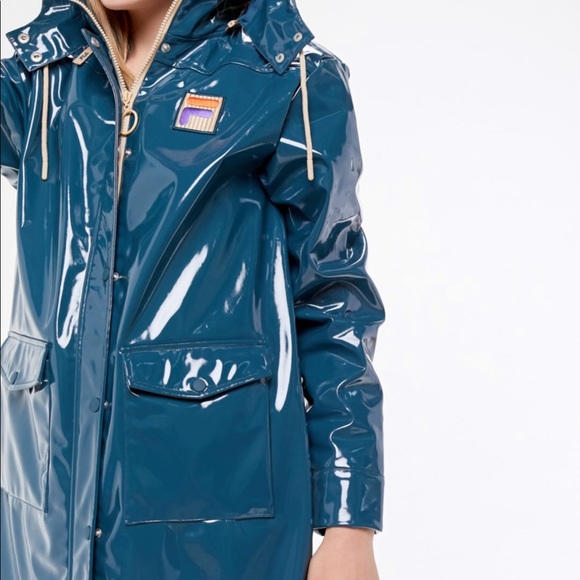 NWT Fila Kaloni Patent Rain Jacket Trench Coat - Picture 6 of 6